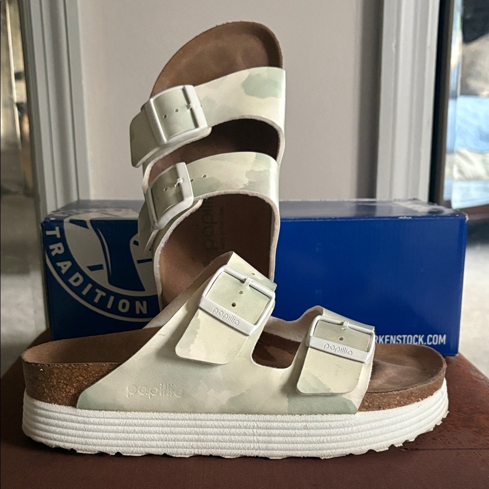 Birkenstock Papillio Arizona platform sandals ‘Watercolors’ soft green and white